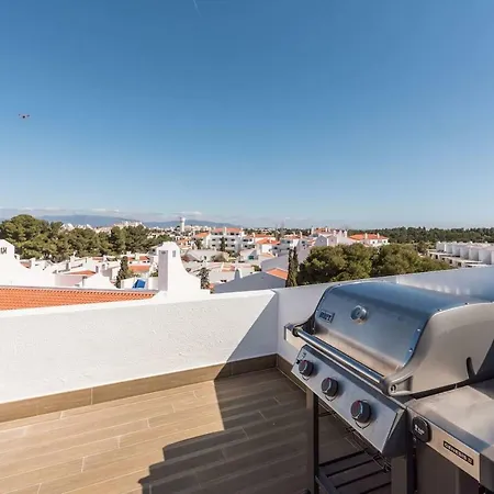 شقة Lovelystay - Prainha Sea View - 3br With Terrace And Bbq