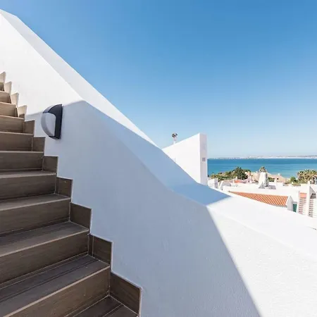 Lovelystay - Prainha Sea View - 3br With Terrace And Bbq *