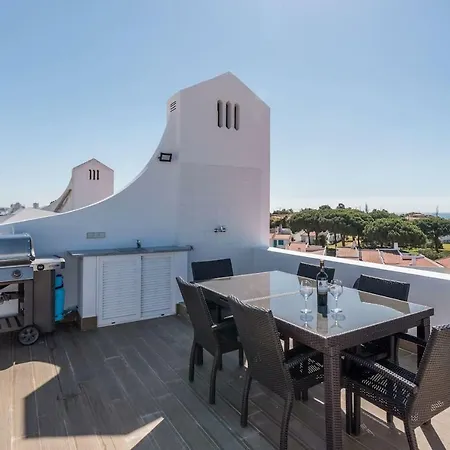 Lovelystay - Prainha Sea View - 3br With Terrace And Bbq *